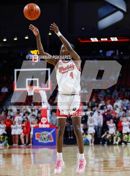 Thumbnail 3 in Lincoln Southeast vs. Omaha Westside (NSAA Class A Quarterfinal) photogallery.