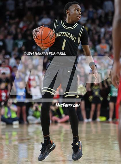 Thumbnail 2 in Lincoln Southeast vs. Omaha Westside (NSAA Class A Quarterfinal) photogallery.