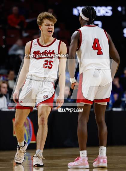 Thumbnail 2 in Lincoln Southeast vs. Omaha Westside (NSAA Class A Quarterfinal) photogallery.