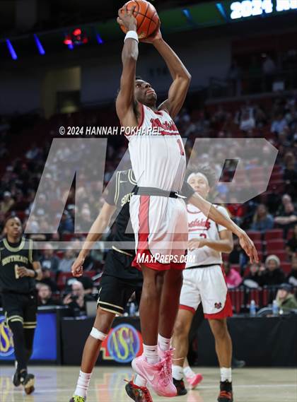 Thumbnail 1 in Lincoln Southeast vs. Omaha Westside (NSAA Class A Quarterfinal) photogallery.