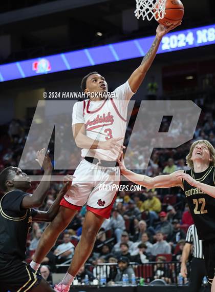 Thumbnail 2 in Lincoln Southeast vs. Omaha Westside (NSAA Class A Quarterfinal) photogallery.