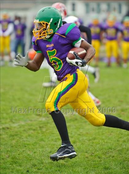 Thumbnail 3 in Maine South @ Waukegan photogallery.