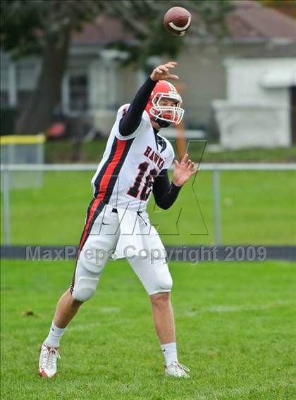 Thumbnail 1 in Maine South @ Waukegan photogallery.