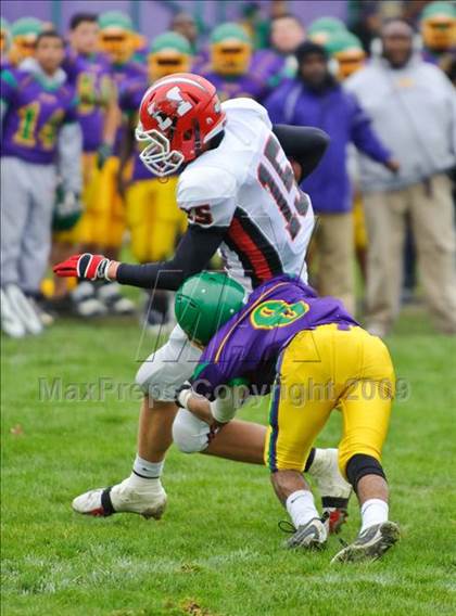 Thumbnail 2 in Maine South @ Waukegan photogallery.