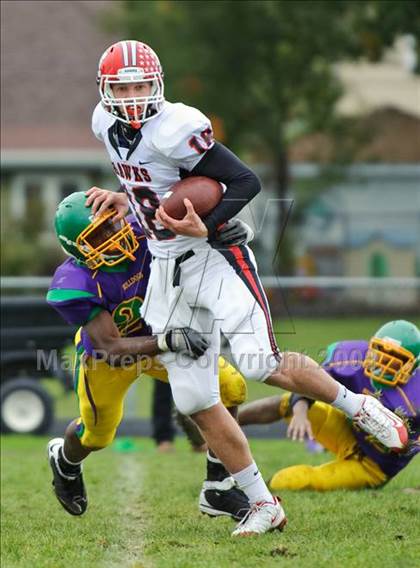Thumbnail 2 in Maine South @ Waukegan photogallery.
