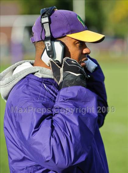 Thumbnail 1 in Maine South @ Waukegan photogallery.