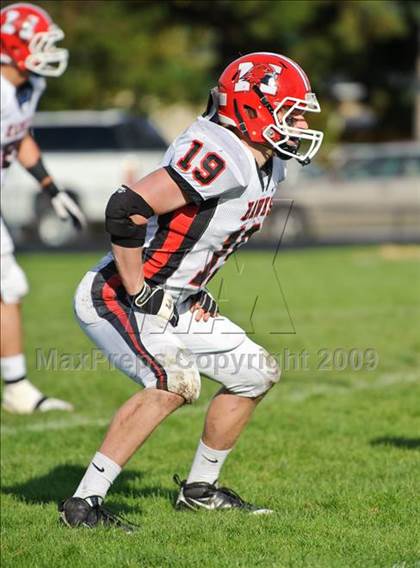 Thumbnail 3 in Maine South @ Waukegan photogallery.
