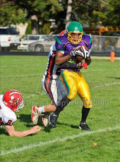 Thumbnail 2 in Maine South @ Waukegan photogallery.