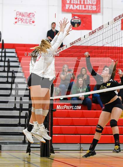 Thumbnail 3 in Monterey @ Burlingame (CIF CCS D3 Quarterfinal) photogallery.