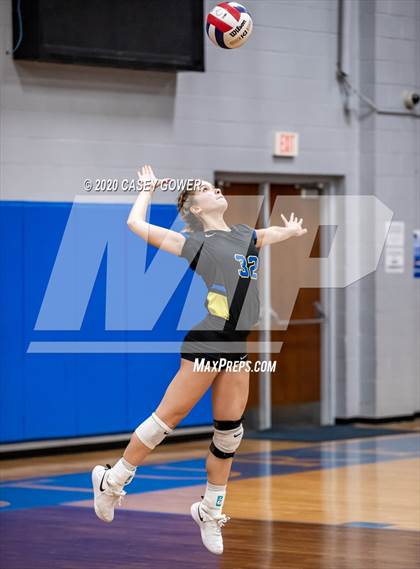 Thumbnail 1 in Ezell-Harding Christian @ Goodpasture Christian photogallery.