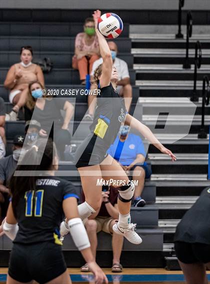 Thumbnail 1 in Ezell-Harding Christian @ Goodpasture Christian photogallery.