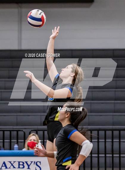 Thumbnail 2 in Ezell-Harding Christian @ Goodpasture Christian photogallery.