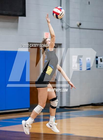 Thumbnail 2 in Ezell-Harding Christian @ Goodpasture Christian photogallery.