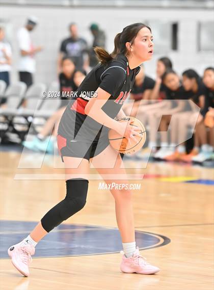 Thumbnail 2 in Page vs. Seattle Prep (Section 7) photogallery.