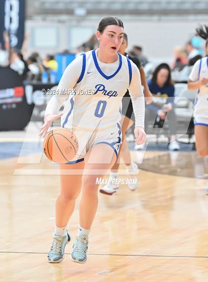 Thumbnail 3 in Page vs. Seattle Prep (Section 7) photogallery.