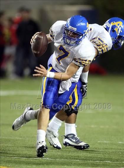 Thumbnail 3 in Lutheran vs. Bishop Amat photogallery.