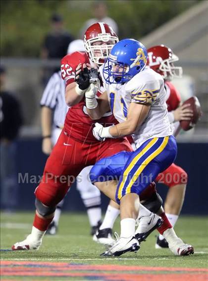 Thumbnail 1 in Lutheran vs. Bishop Amat photogallery.