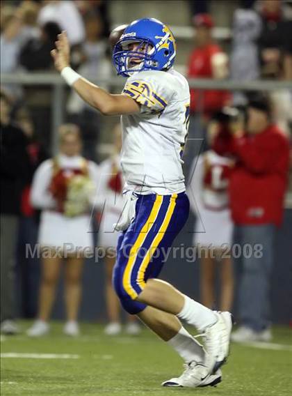 Thumbnail 1 in Lutheran vs. Bishop Amat photogallery.