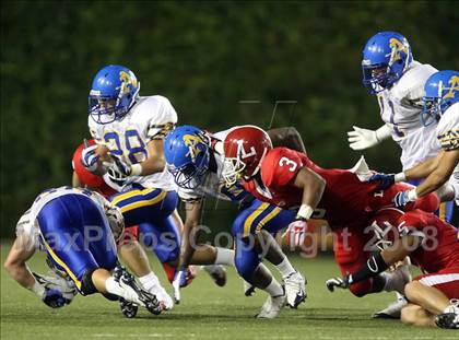 Thumbnail 3 in Lutheran vs. Bishop Amat photogallery.