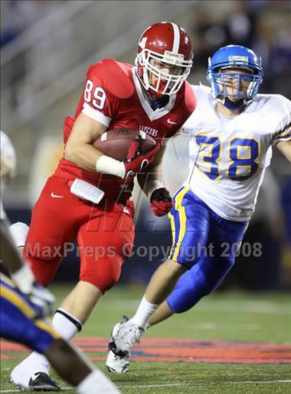 Thumbnail 1 in Lutheran vs. Bishop Amat photogallery.