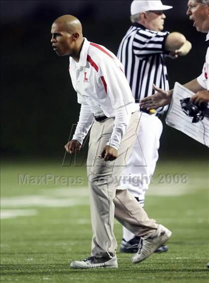Thumbnail 2 in Lutheran vs. Bishop Amat photogallery.