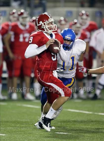 Thumbnail 2 in Lutheran vs. Bishop Amat photogallery.