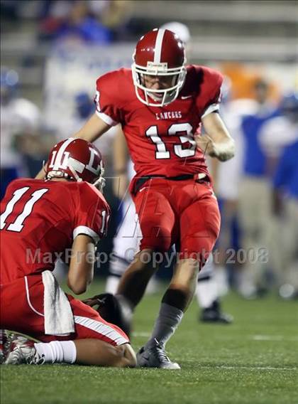 Thumbnail 2 in Lutheran vs. Bishop Amat photogallery.