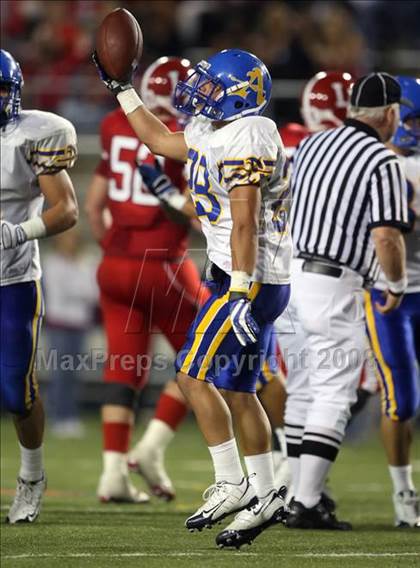 Thumbnail 1 in Lutheran vs. Bishop Amat photogallery.