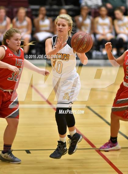 Thumbnail 3 in Lee [Robert E.] vs Amarillo (NEISD Invitational) photogallery.