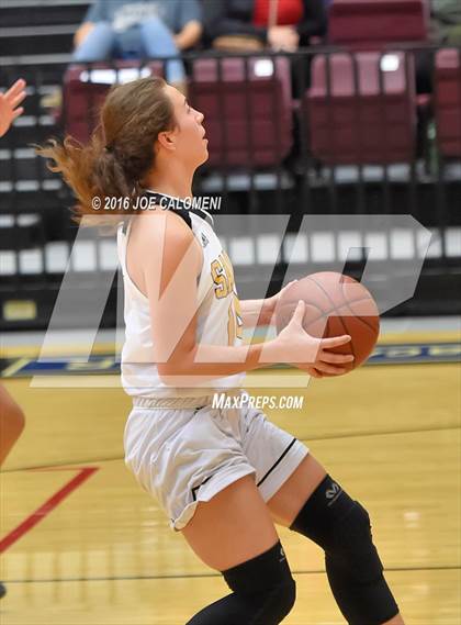 Thumbnail 2 in Lee [Robert E.] vs Amarillo (NEISD Invitational) photogallery.