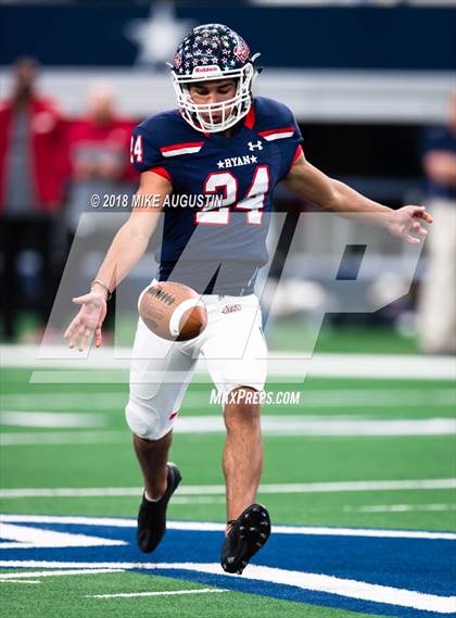Thumbnail 2 in Highland Park vs. Ryan (UIL 5A DI Semifinal) photogallery.