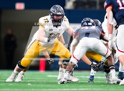 Thumbnail 2 in Highland Park vs. Ryan (UIL 5A DI Semifinal) photogallery.