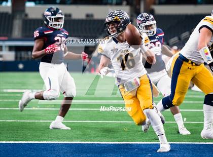 Thumbnail 2 in Highland Park vs. Ryan (UIL 5A DI Semifinal) photogallery.
