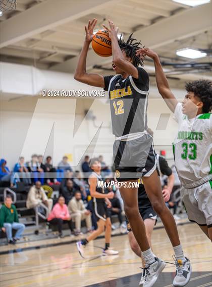 Thumbnail 1 in Lincoln vs Temecula Valley (Battle At The Bay) photogallery.