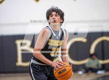 Thumbnail 1 in Lincoln vs Temecula Valley (Battle At The Bay) photogallery.