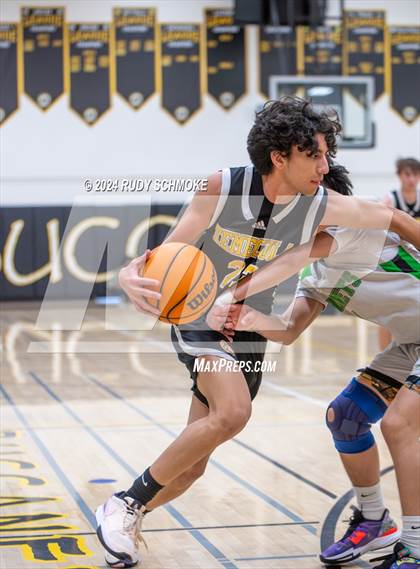 Thumbnail 3 in Lincoln vs Temecula Valley (Battle At The Bay) photogallery.