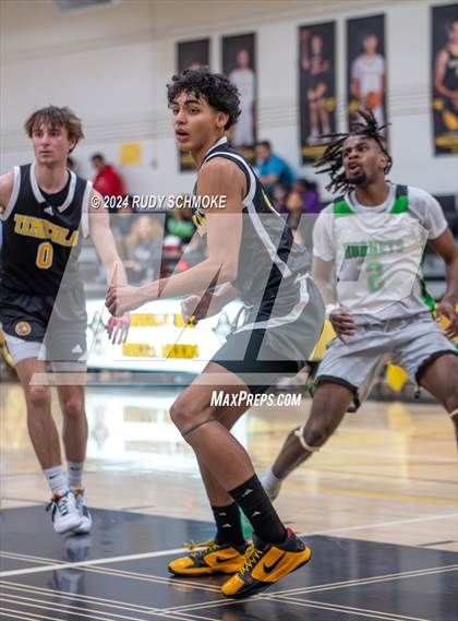 Thumbnail 2 in Lincoln vs Temecula Valley (Battle At The Bay) photogallery.