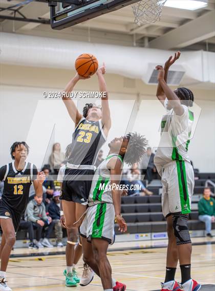 Thumbnail 1 in Lincoln vs Temecula Valley (Battle At The Bay) photogallery.