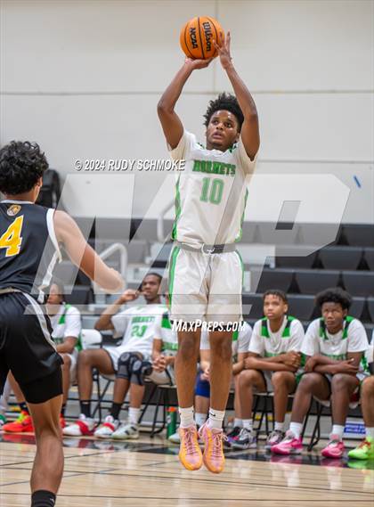 Thumbnail 1 in Lincoln vs Temecula Valley (Battle At The Bay) photogallery.