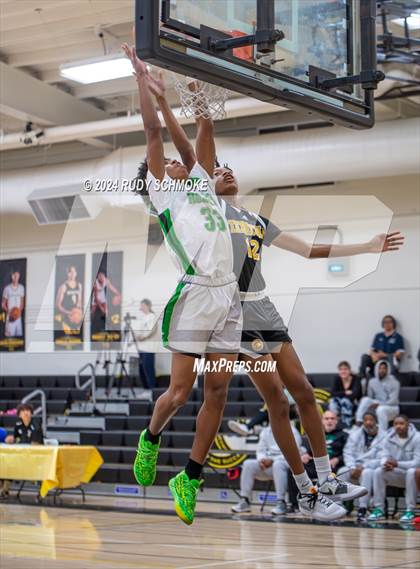 Thumbnail 2 in Lincoln vs Temecula Valley (Battle At The Bay) photogallery.