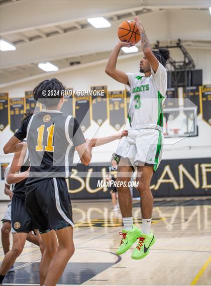 Thumbnail 3 in Lincoln vs Temecula Valley (Battle At The Bay) photogallery.