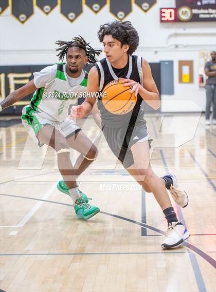 Thumbnail 3 in Lincoln vs Temecula Valley (Battle At The Bay) photogallery.