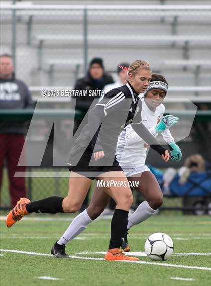 Thumbnail 2 in Niagara-Wheatfield vs Williamsville East (Section 6 Class A1 Final) photogallery.