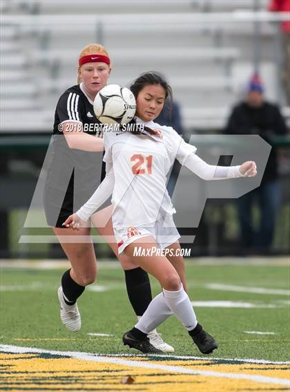 Thumbnail 1 in Niagara-Wheatfield vs Williamsville East (Section 6 Class A1 Final) photogallery.