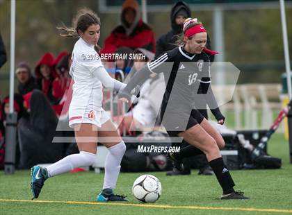 Thumbnail 3 in Niagara-Wheatfield vs Williamsville East (Section 6 Class A1 Final) photogallery.