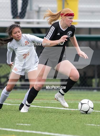 Thumbnail 3 in Niagara-Wheatfield vs Williamsville East (Section 6 Class A1 Final) photogallery.