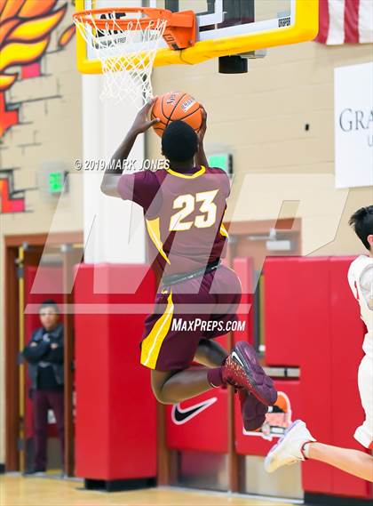 Thumbnail 2 in Christ the King vs. Chaparral (Hoophall West Tournament) photogallery.