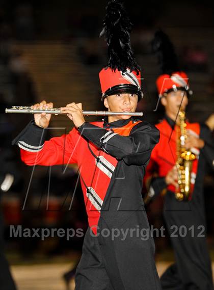 Thumbnail 3 in Saugus @ Hart photogallery.