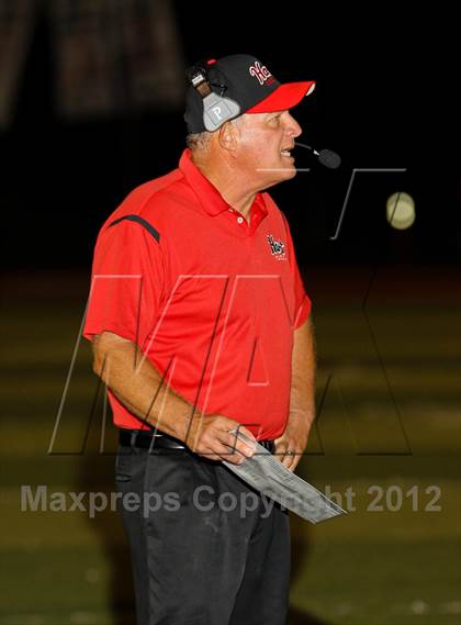 Thumbnail 3 in Saugus @ Hart photogallery.
