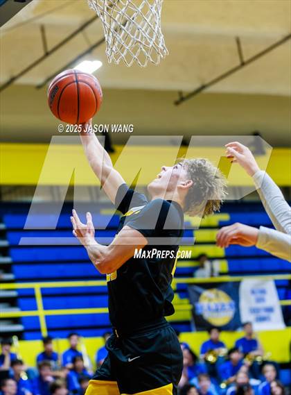 Thumbnail 3 in Inglemoor @ Hazen photogallery.